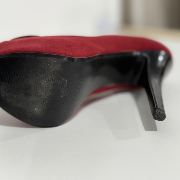 “Flirty in Red” Pin Up Couture Heels | Ruffle Peep-Toe Pumps | Vintage-Inspired - Picture 8 of 9